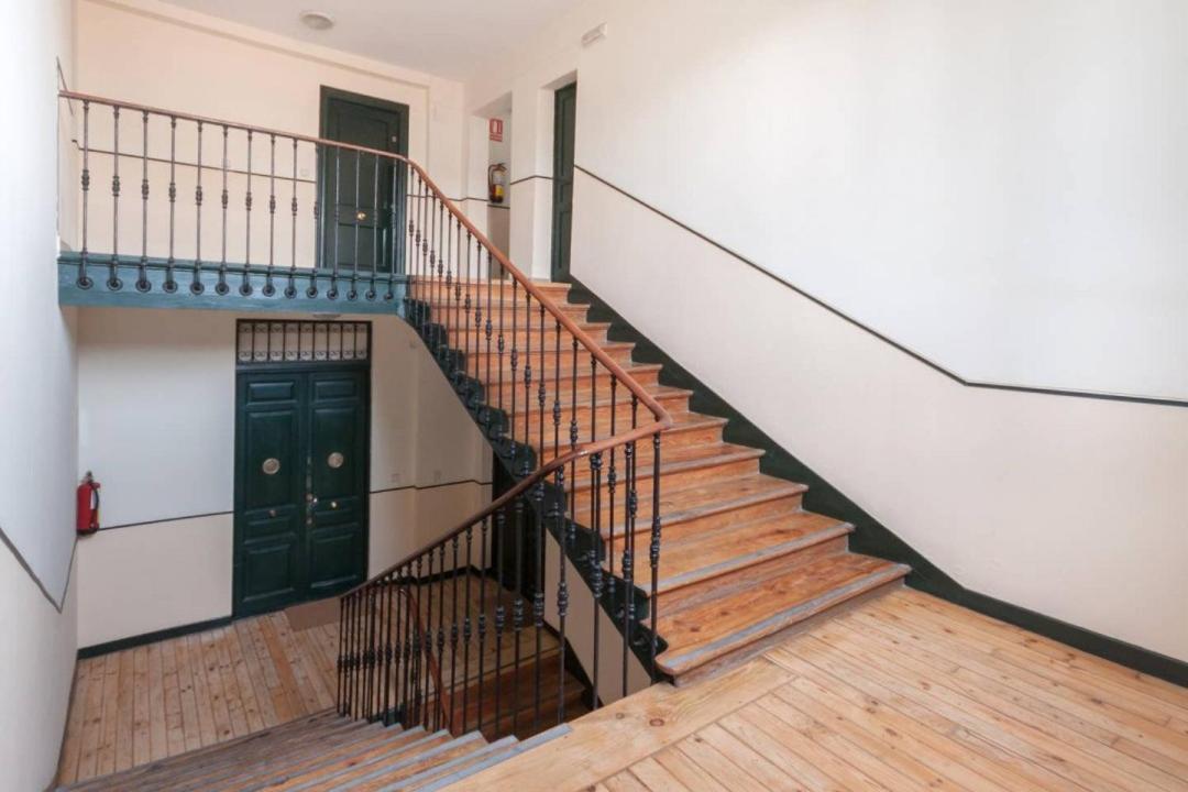 Cozy One-Bedroom Penthhouse La Latina Madrid Exterior foto